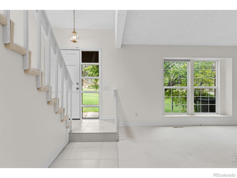 8018 E Phillips Cir, Centennial, CO 80112