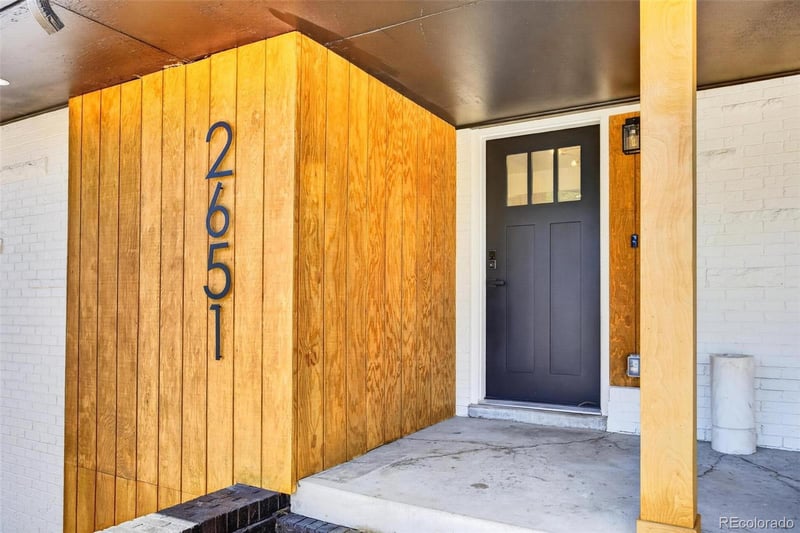 2651 S Chase Ln, Lakewood, CO 80227