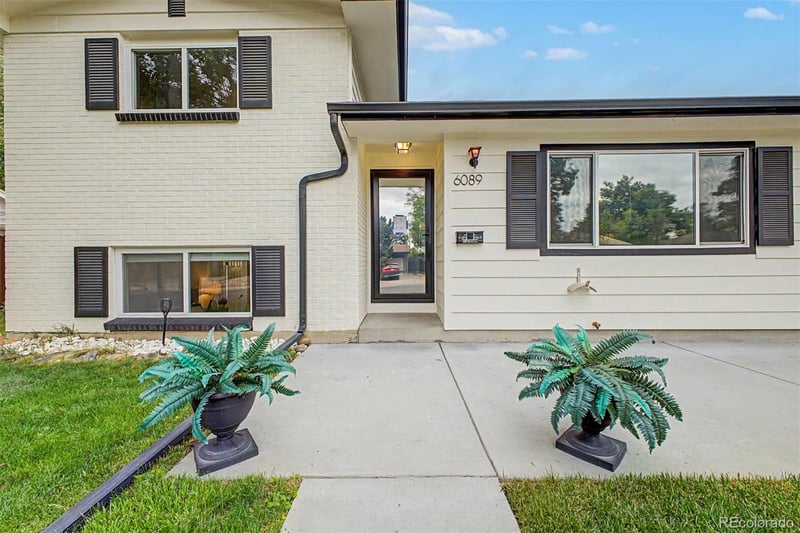 6089 Routt St, Arvada, CO 80004