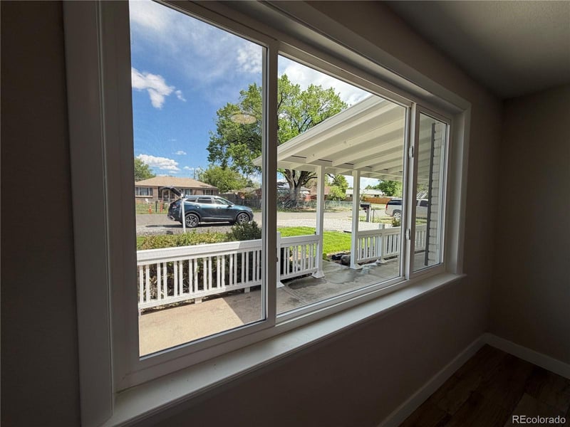1721 Argonne St, Aurora, CO 80011