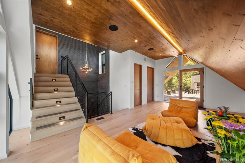 365 Bow Mountain Rd, Boulder, CO 80302