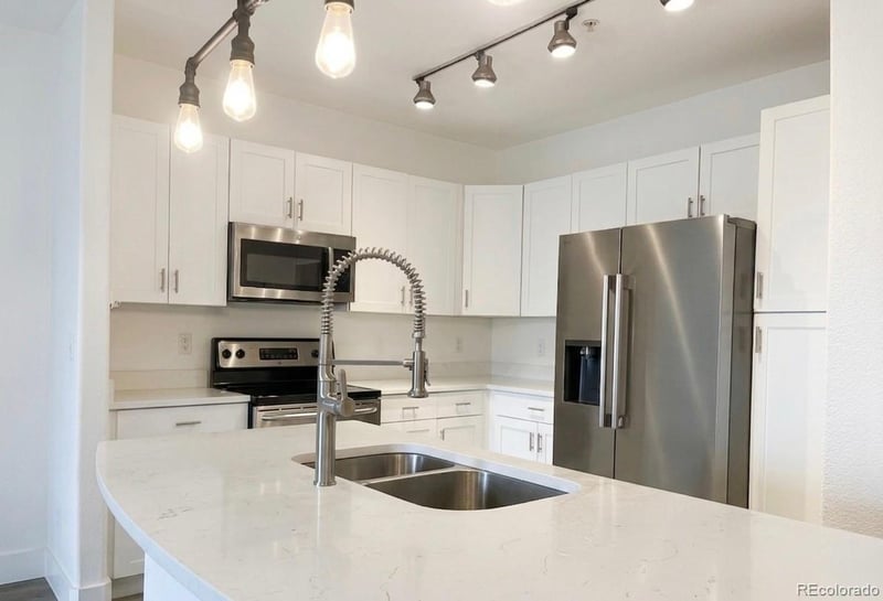 9079 Panorama Cir #221, Englewood, CO 80112