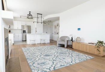 9079 E Panorama Cir #221, Englewood, CO 80112