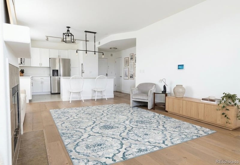 9079 Panorama Cir #221, Englewood, CO 80112