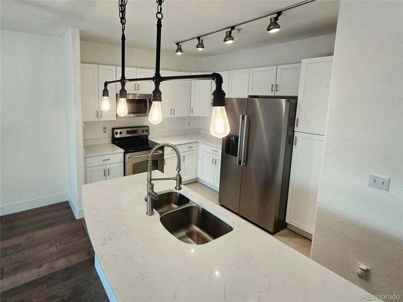 9079 Panorama Cir #221, Englewood, CO 80112