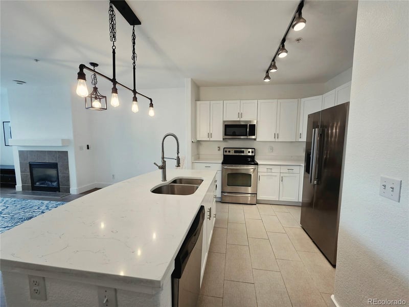 9079 Panorama Cir #221, Englewood, CO 80112