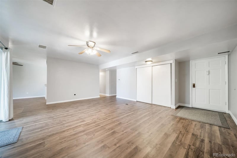 7251 Xenia Cir #F, Centennial, CO 80112