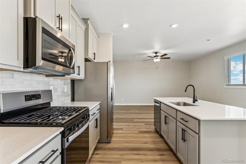 17713 94th Pl, Commerce City, CO 80022