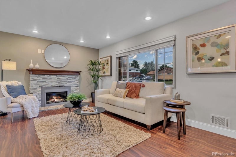 10757 Livingston Dr, Northglenn, CO 80234