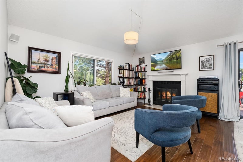 540 Forest St #205, Denver, CO 80246