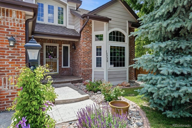 15730 E Powers Dr, Centennial, CO 80015