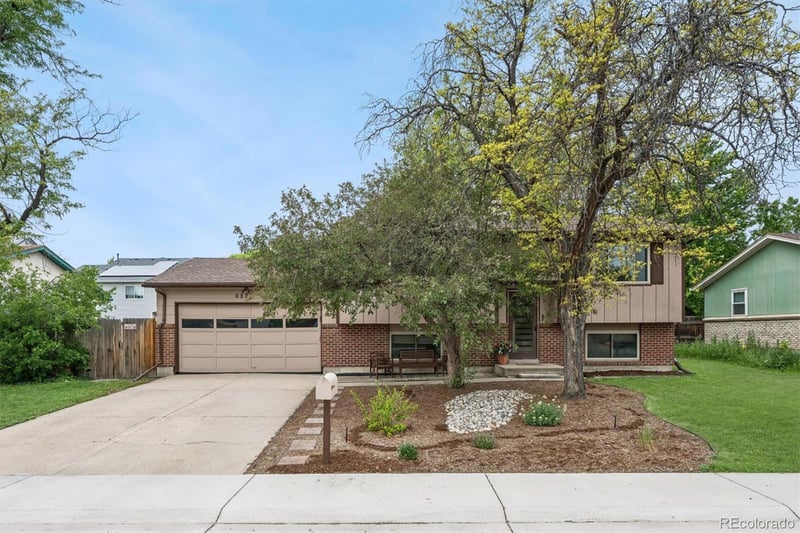6825 Newland St, Arvada, CO 80003