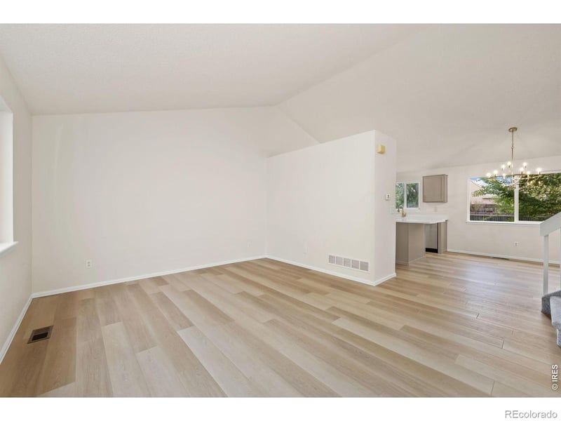 1319 Monarch Dr, Longmont, CO 80504
