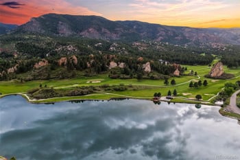 5441 Country Club Dr, Larkspur, CO 80118