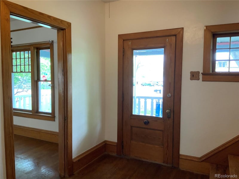 1011 Main St, Meeker, CO 81641