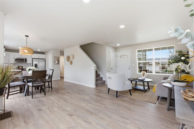19787 Montview Dr, Aurora, CO 80011