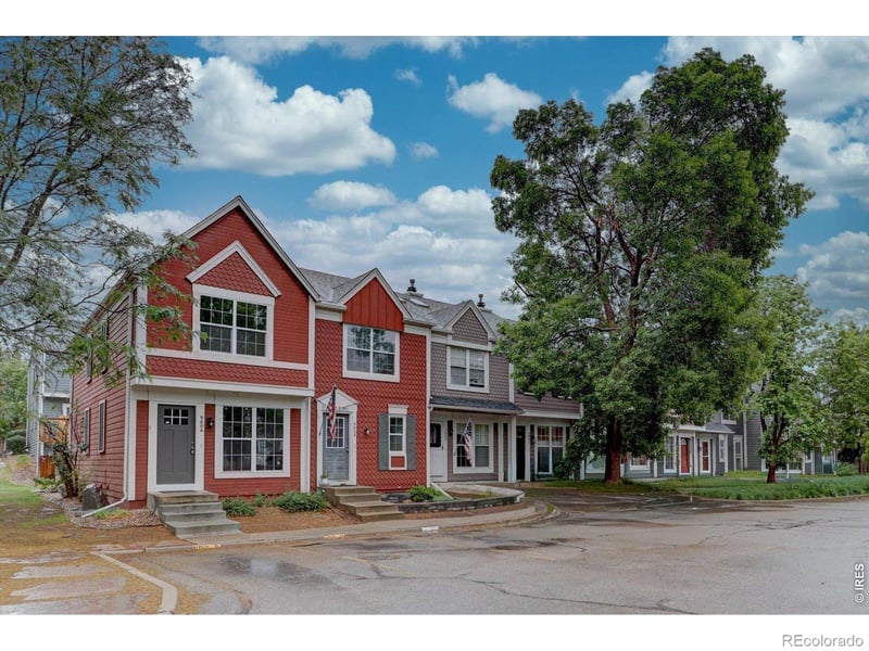 994 Milo Cir #B, Lafayette, CO 80026
