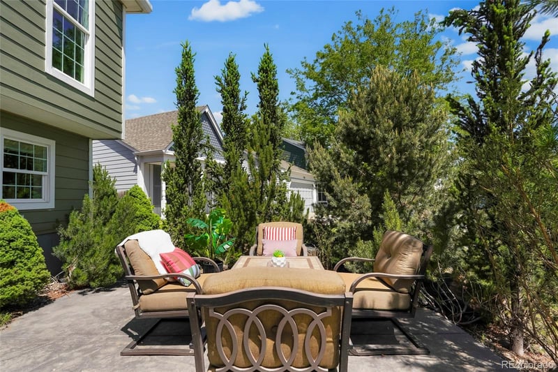 768 Barberry Cir, Lafayette, CO 80026