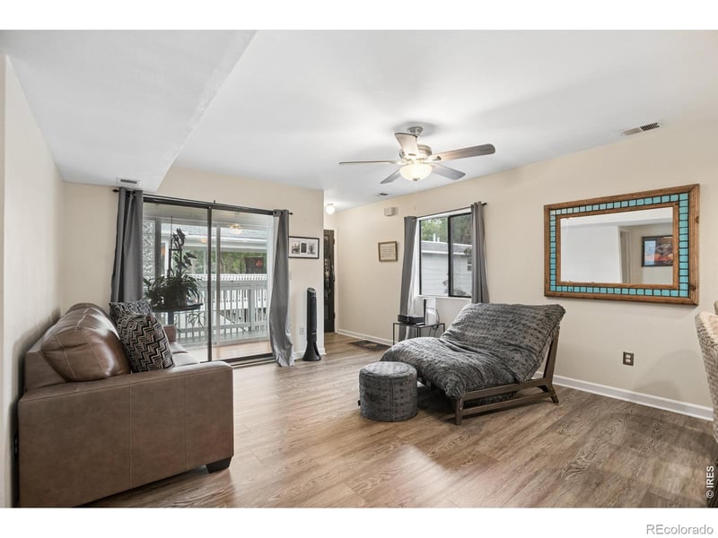 348 Collyer St #208, Longmont, CO 80501