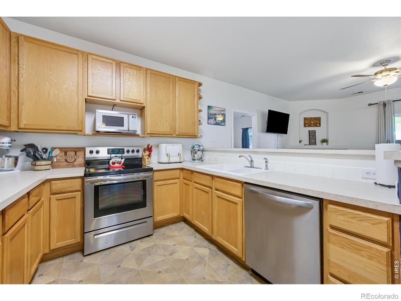 4735 Hahns Peak Dr #101, Loveland, CO 80538