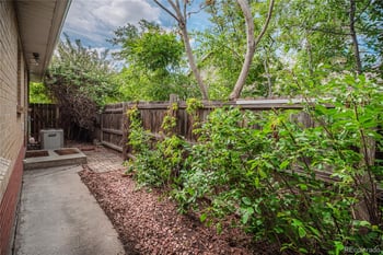 1872 Williams St, Denver, CO 80210