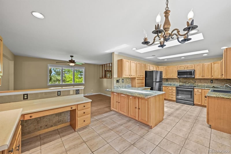 1335 Kio St, Watkins, CO 80137