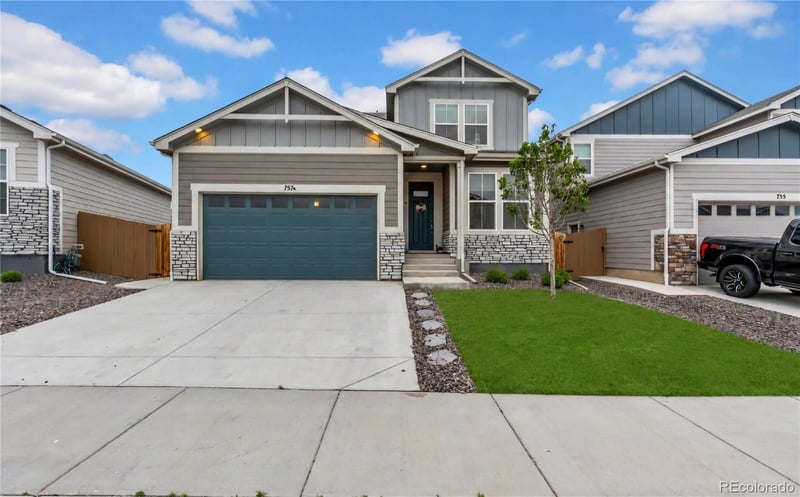 757 Griffith St, Lochbuie, CO 80603