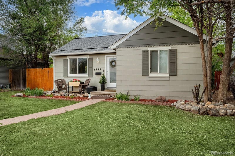 1249 Macon St, Aurora, CO 80010