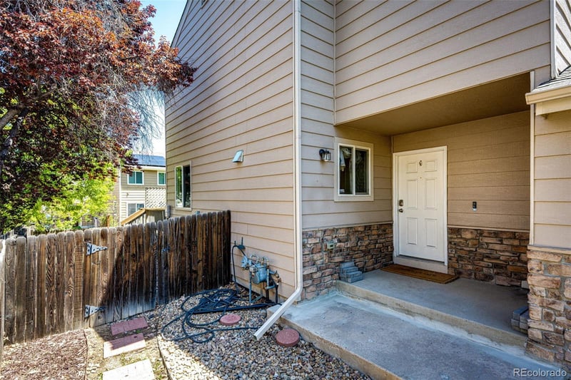 3173 106th Ave, Northglenn, CO 80233