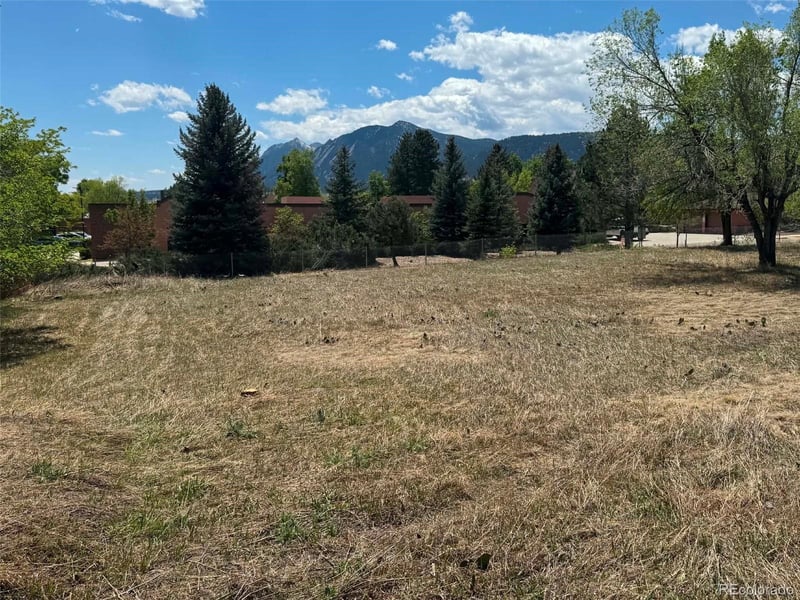 1400 Kalmia Ave, Boulder, CO 80304