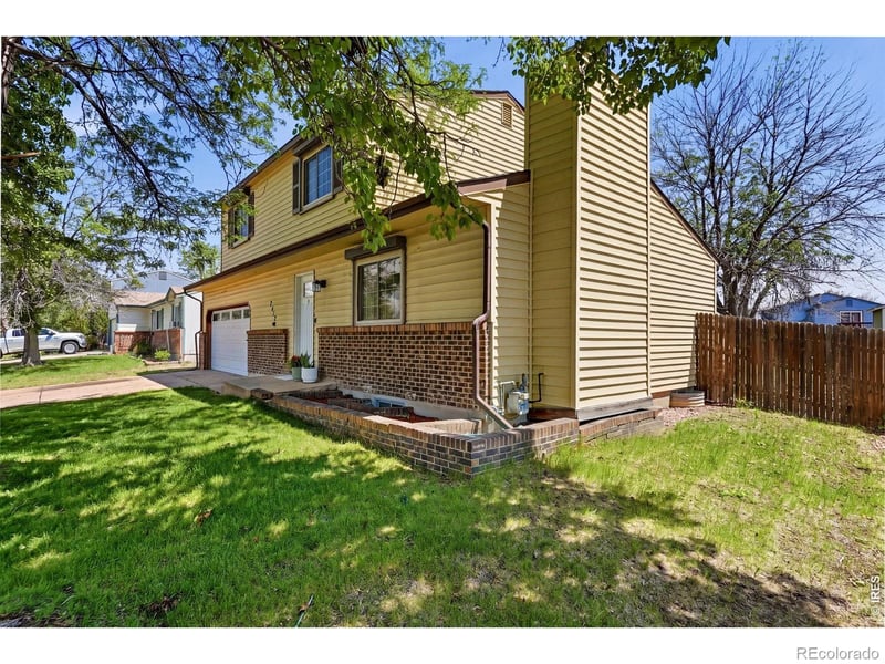 2412 Tulip St, Longmont, CO 80501