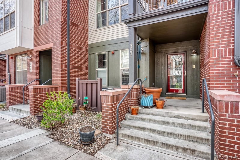 457 Reed Ct, Lakewood, CO 80226