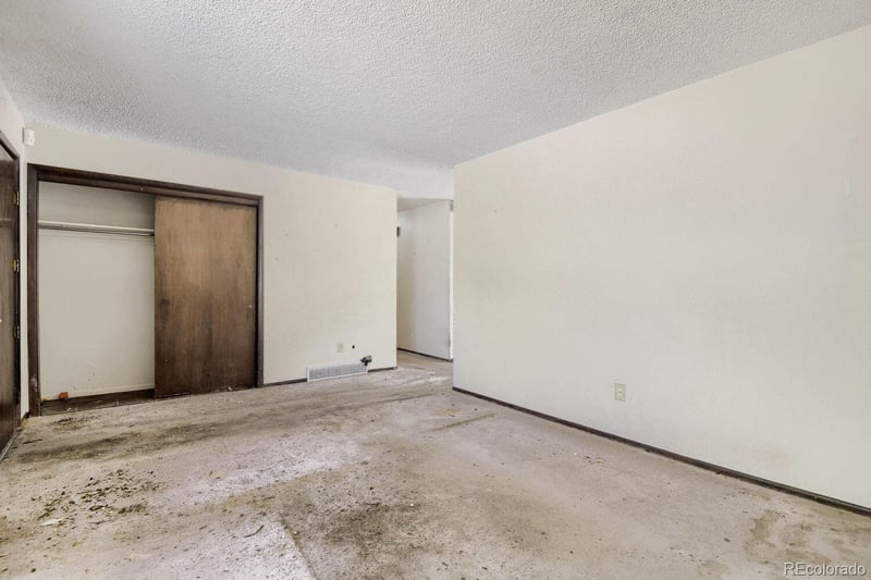 11590 Kentucky Ave, Aurora, CO 80012