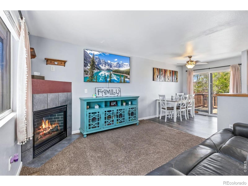 233 19th St Rd, Greeley, CO 80631