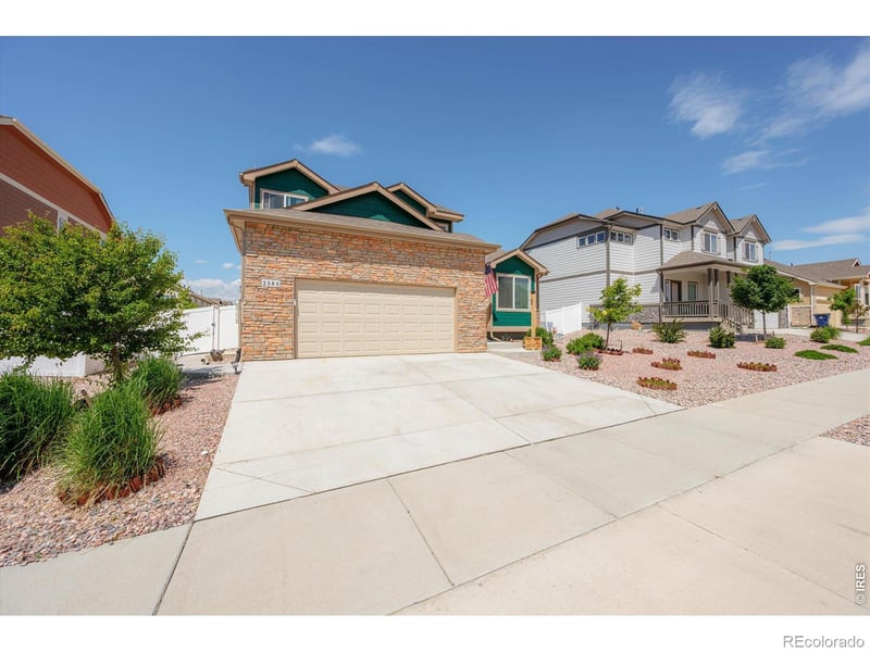 2584 Grizzly Pl, Johnstown, CO 80534