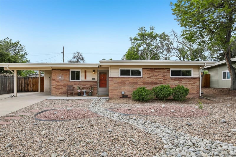 6035 Dover St, Arvada, CO 80004