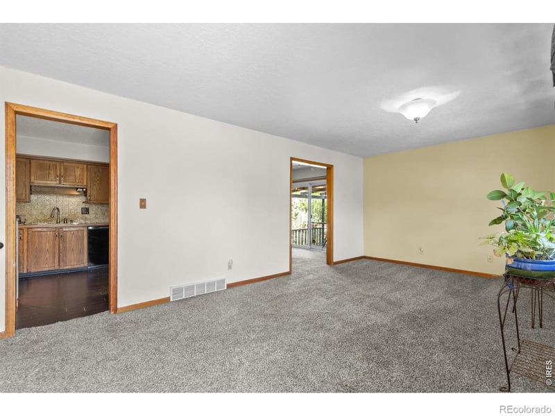 2821 24th St, Greeley, CO 80634