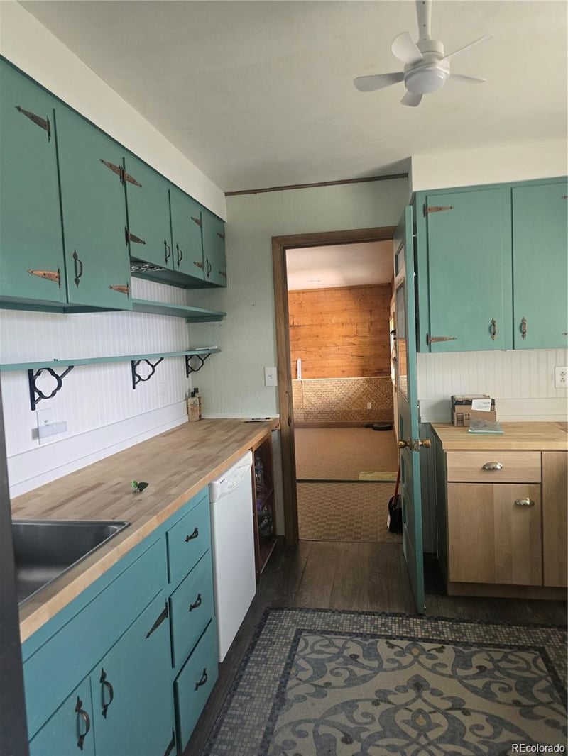 610 Hermosa St, Del Norte, CO 81132