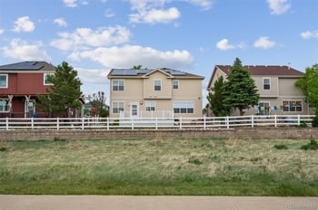 1329 Coolidge Cir, Aurora, CO 80018