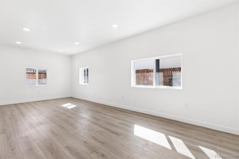 2280 Decatur St, Denver, CO 80219