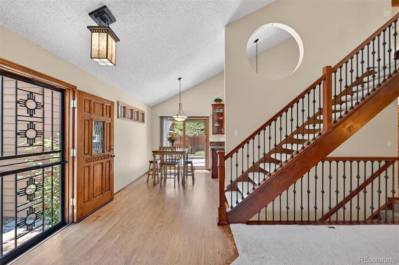 43 Eagle Cir, Aurora, CO 80012