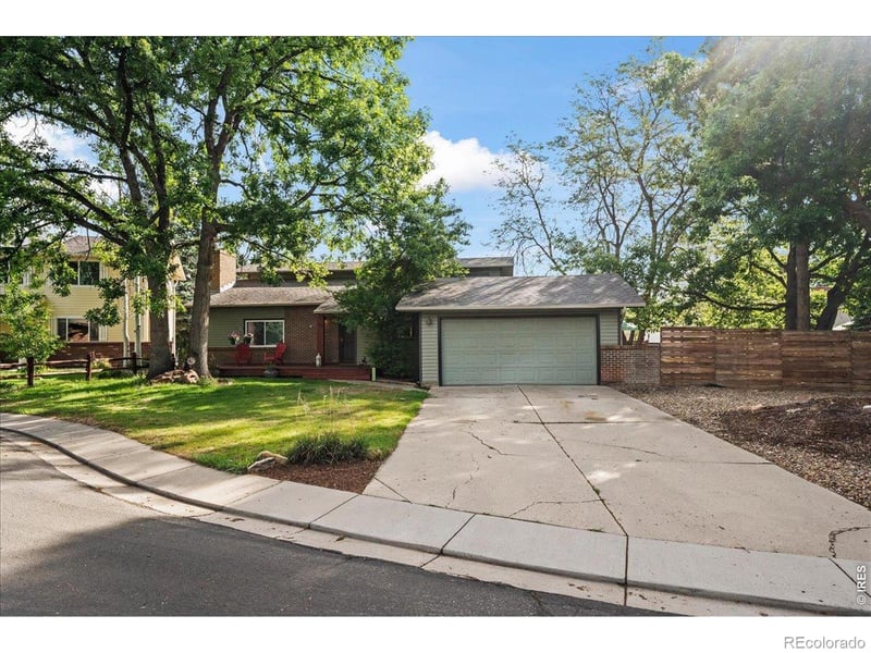 1100 Atlas Cir, Lafayette, CO 80026