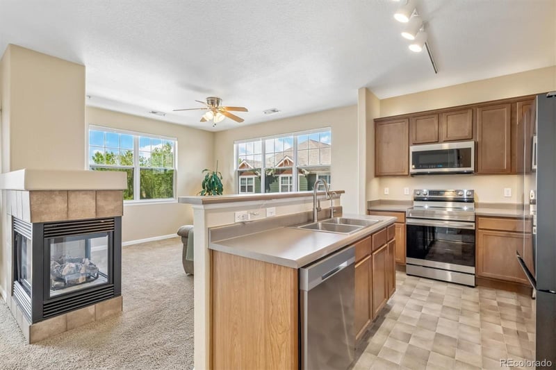 7090 Simms St #201, Arvada, CO 80004