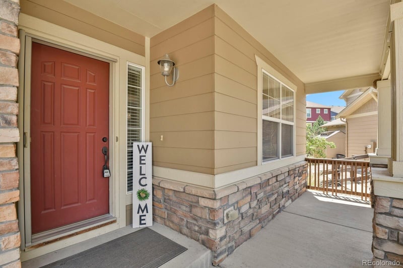 25583 Frost Pl, Aurora, CO 80016