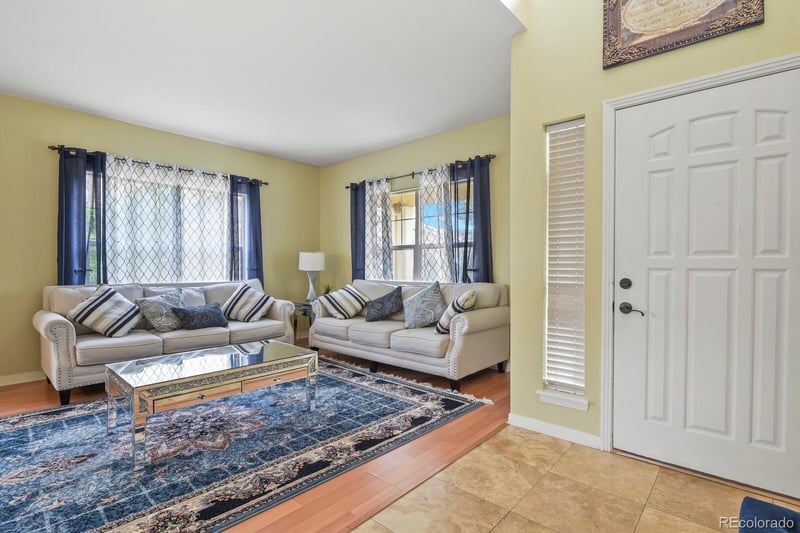 25583 Frost Pl, Aurora, CO 80016