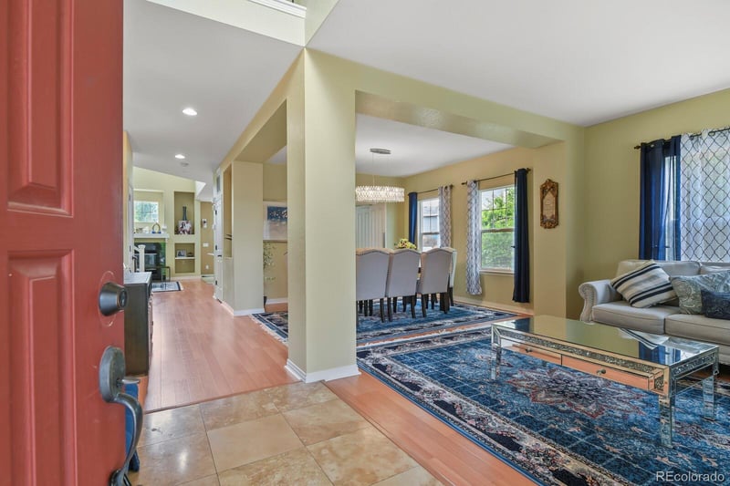 25583 Frost Pl, Aurora, CO 80016