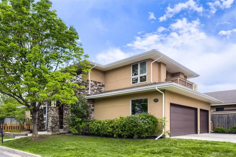 3059 S University Cir, Englewood, CO 80113