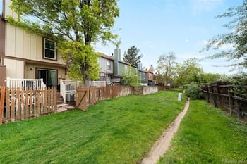 11995 Kepner Dr, Aurora, CO 80012