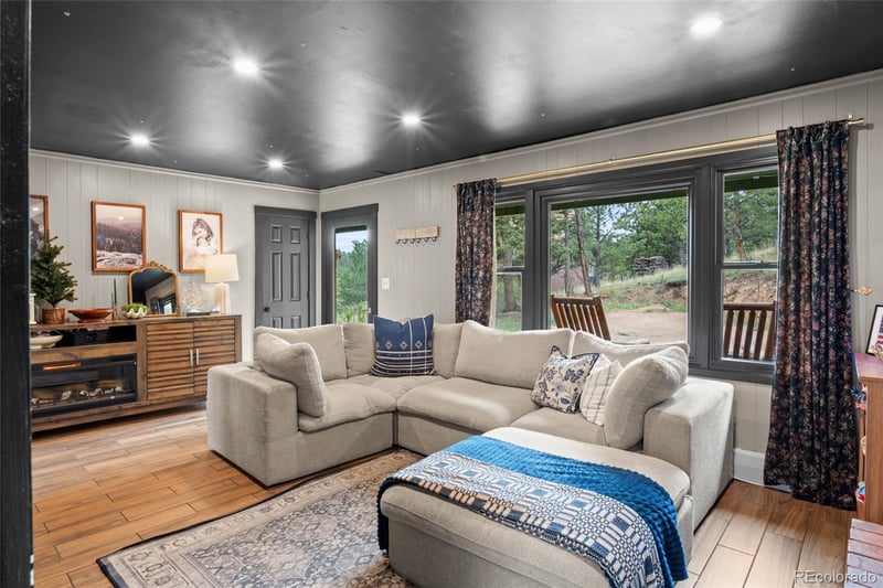 9759 Fallen Rock Rd, Conifer, CO 80433