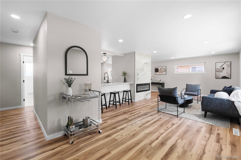 3541 Monaco Pw, Denver, CO 80207